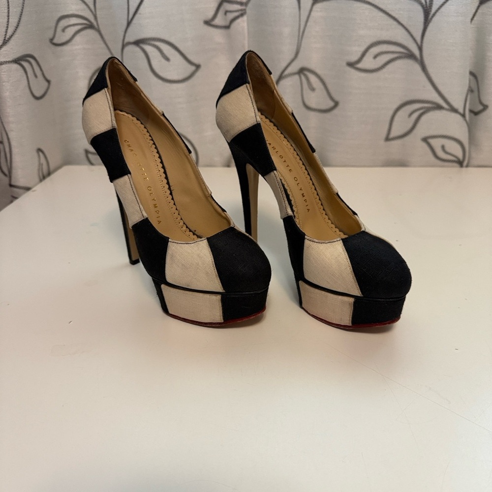 Charlotte Olympia Black and Cream Heels 6